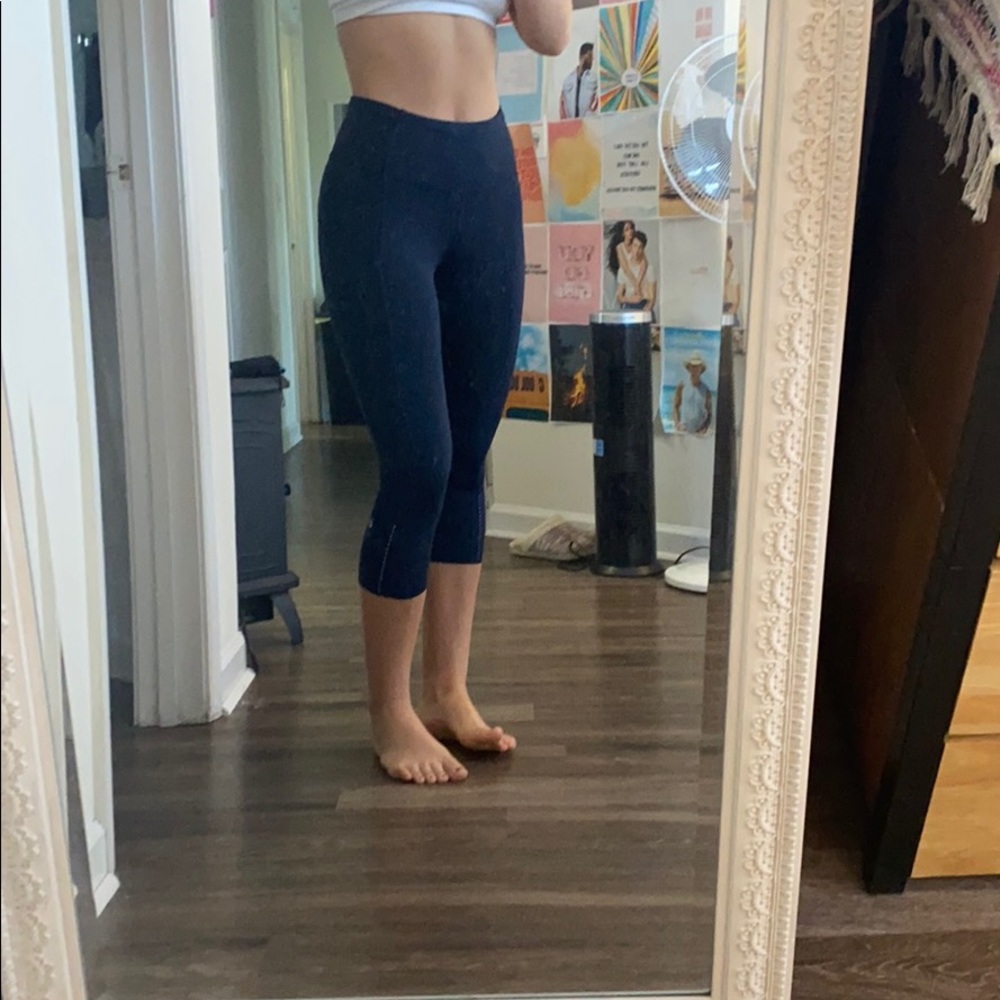 Lululemon cropped leggings